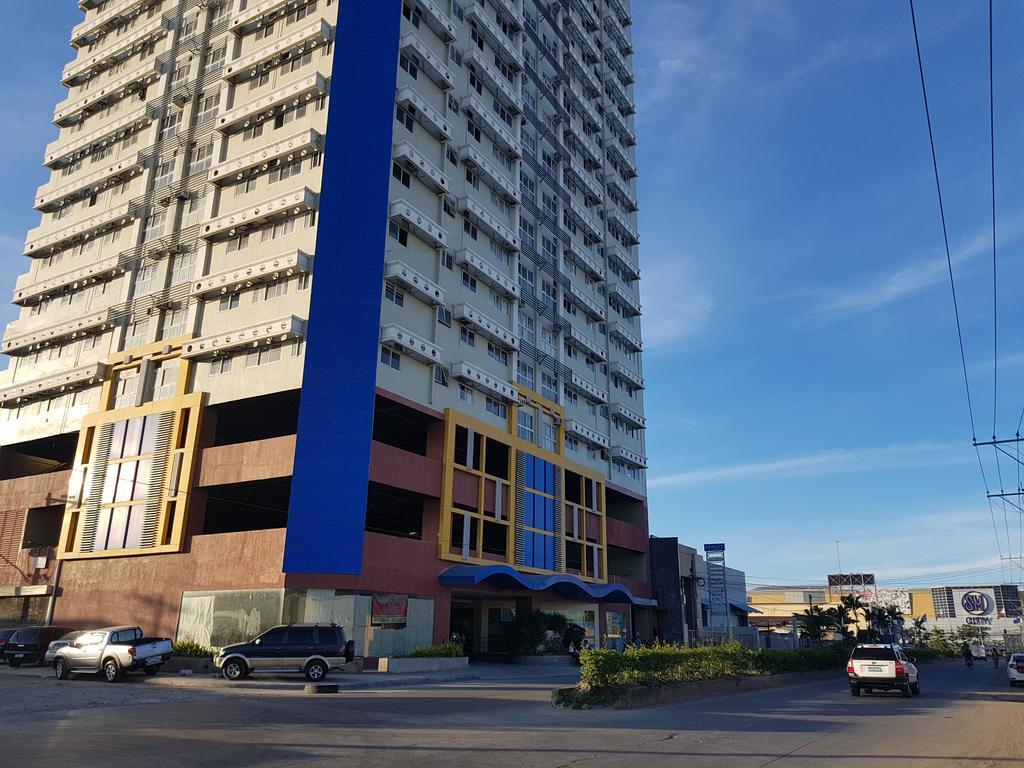 Feel Great Stay Condotels - San Marino Cebú Exterior foto