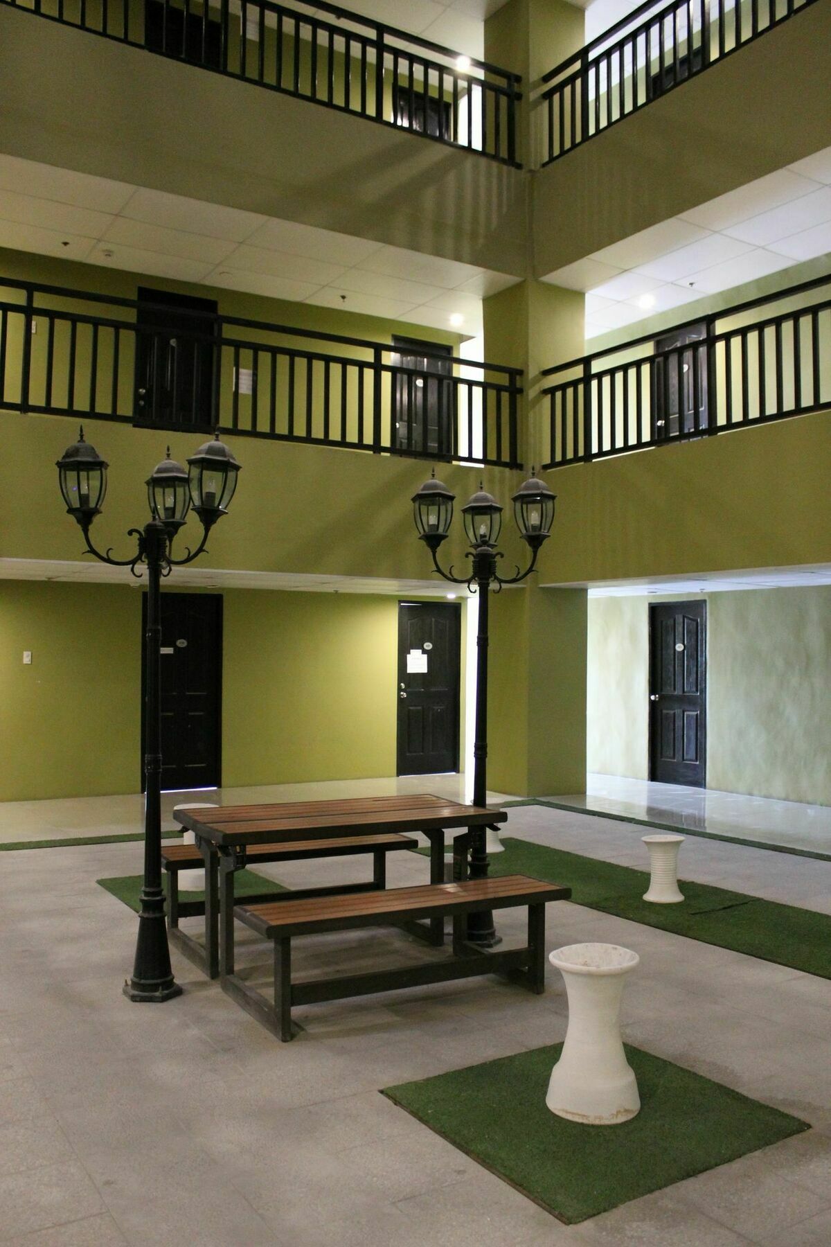 Feel Great Stay Condotels - San Marino Cebú Exterior foto